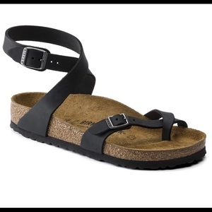 Black glossy Yara BIRKENSTOCKS size 8